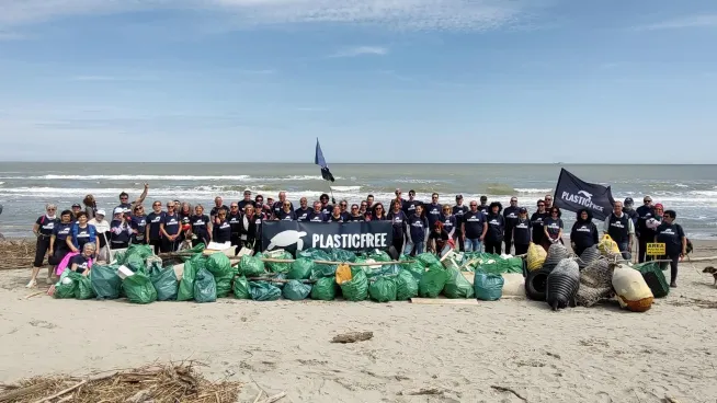Plastic free, l'impegno pugliese per tutelare l'ambiente