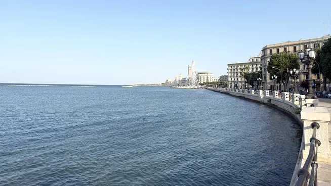 "It's time to discover Bari"