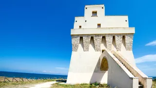 Torri costiere: una lunga storia di difesa del territorio