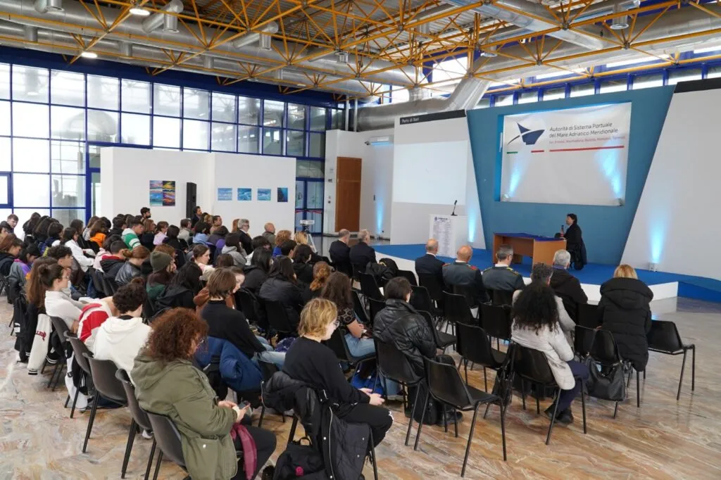 Nel blu dipinto di blu