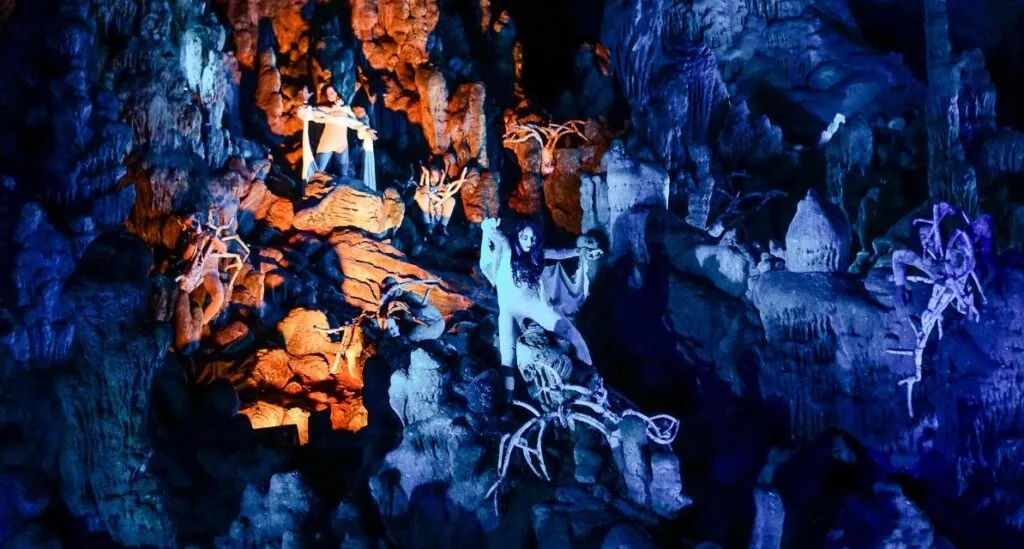 Hell in the Cave