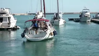 Una gita in barca a vele spiegate
